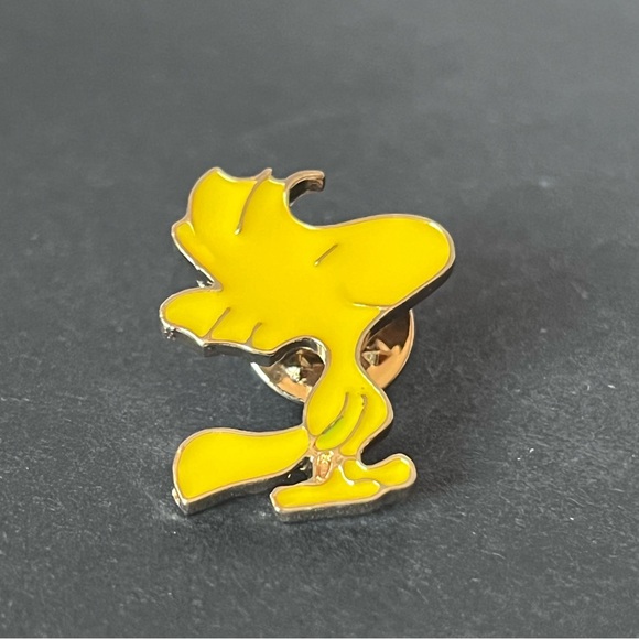Peanuts Woodstock Pin Brooch - Picture 3 of 5